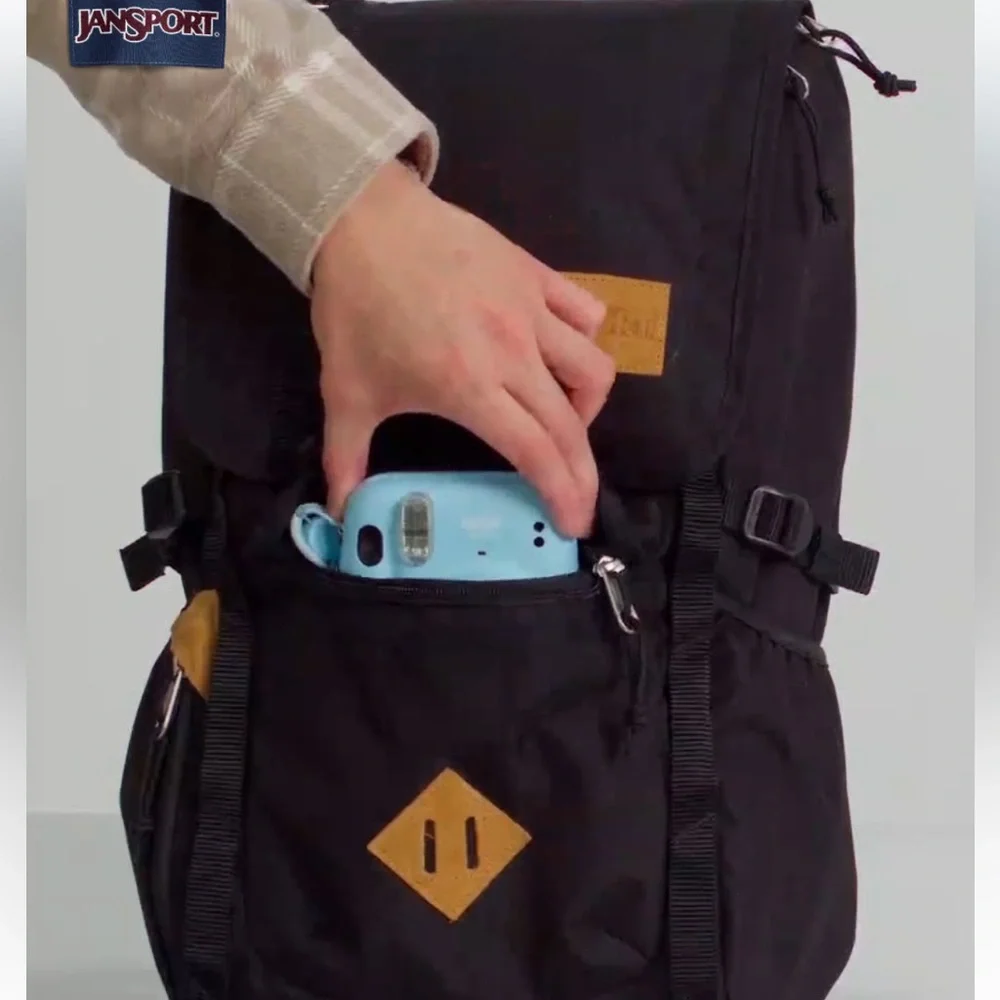 Jansport multiple zipped